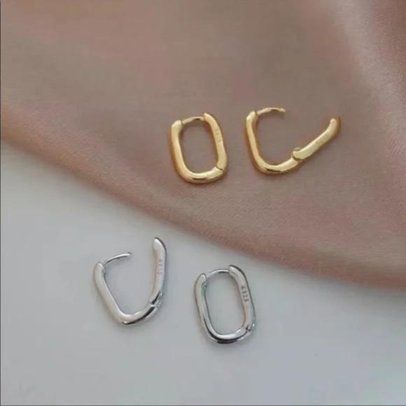 OVAL HOOPS 925 STERLING SILVER EARRINGS - Picture 5 of 6